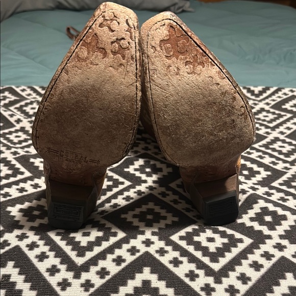 Corral Brown Western Cowboy Boots with White Embroidery - Picture 2 of 3